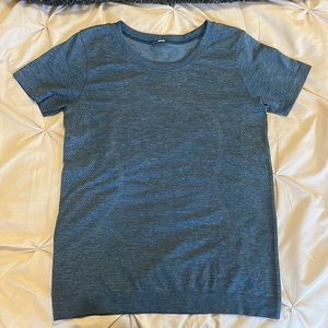 Lululemon Swiftly Relaxed Fit Top